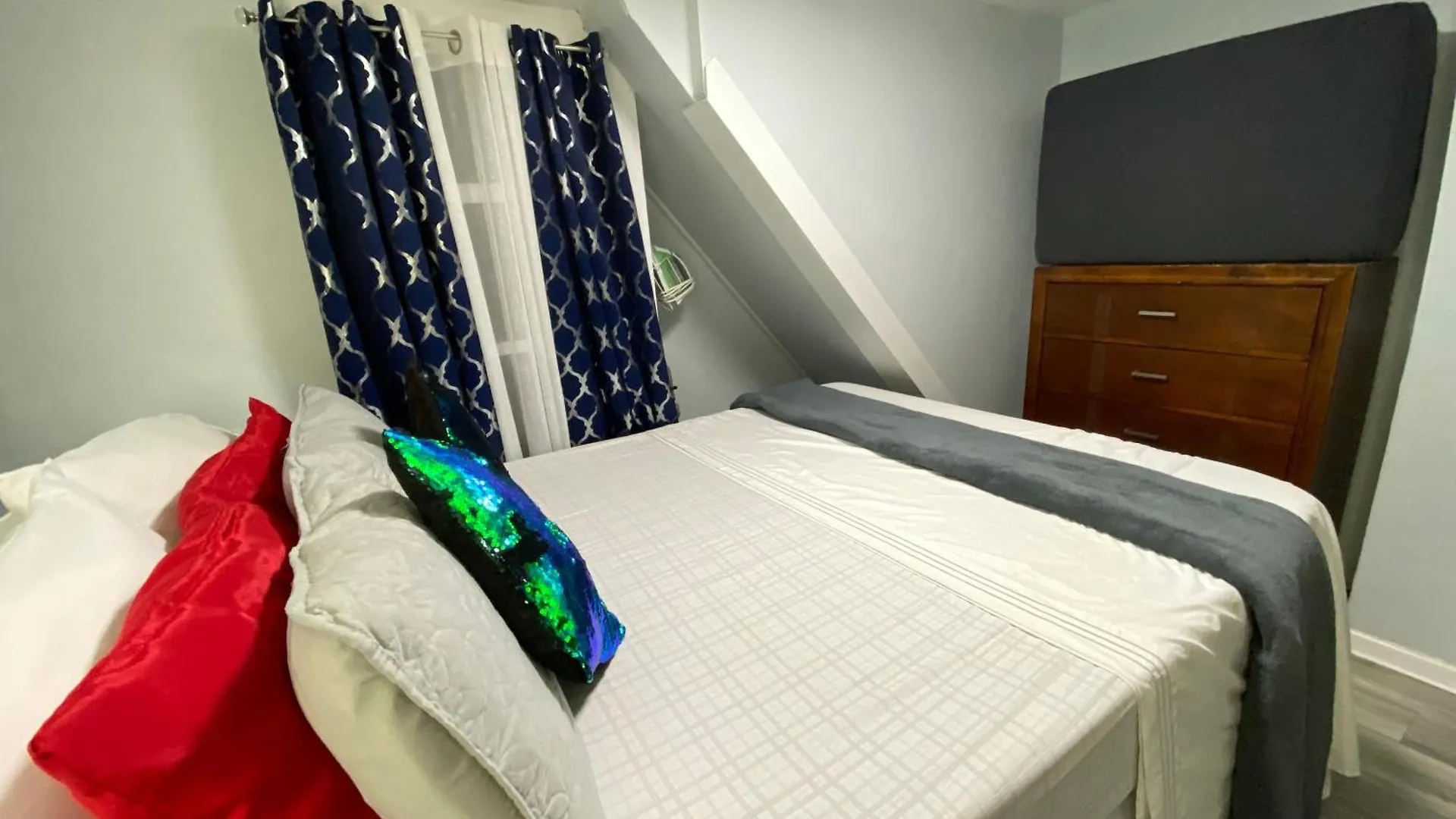 Nice 2Bedroom Apt With Patio Included To Enjoy West New York 0*,