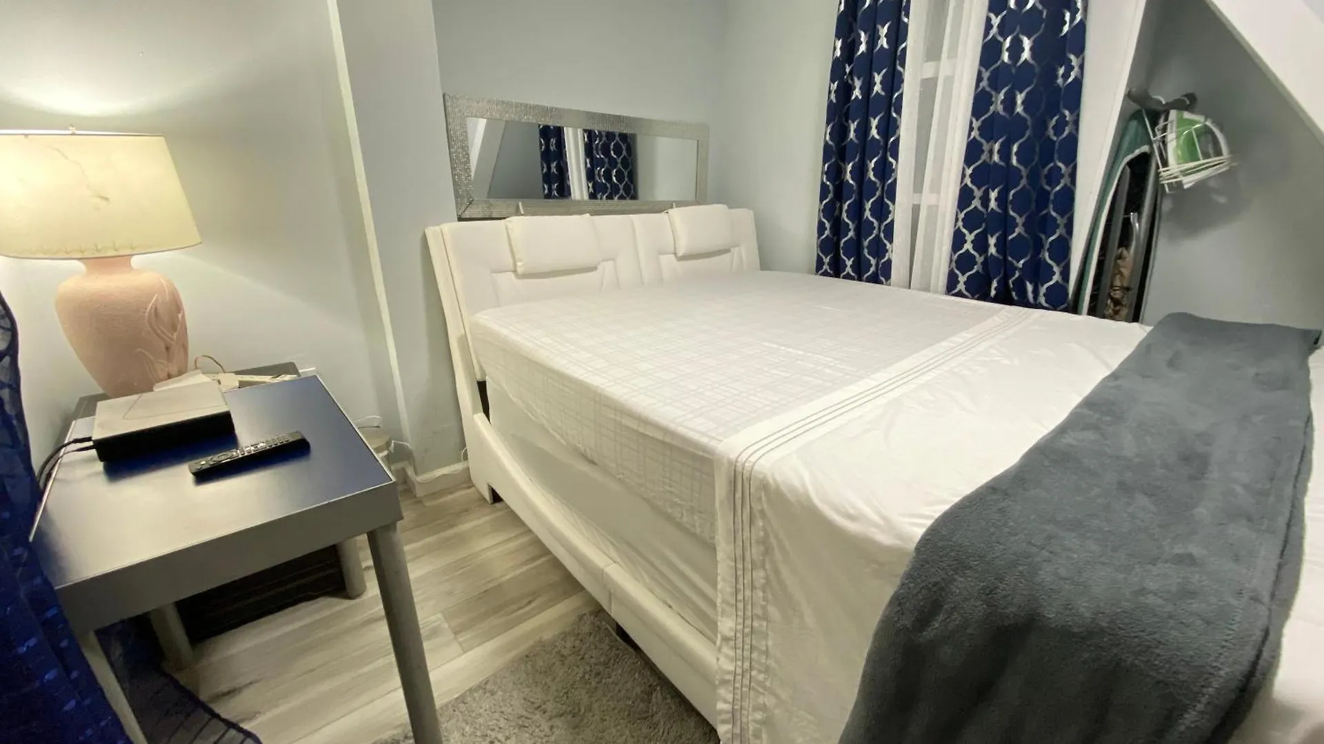 Guest house Nice 2Bedroom Apt With Patio Included To Enjoy West New York United States
