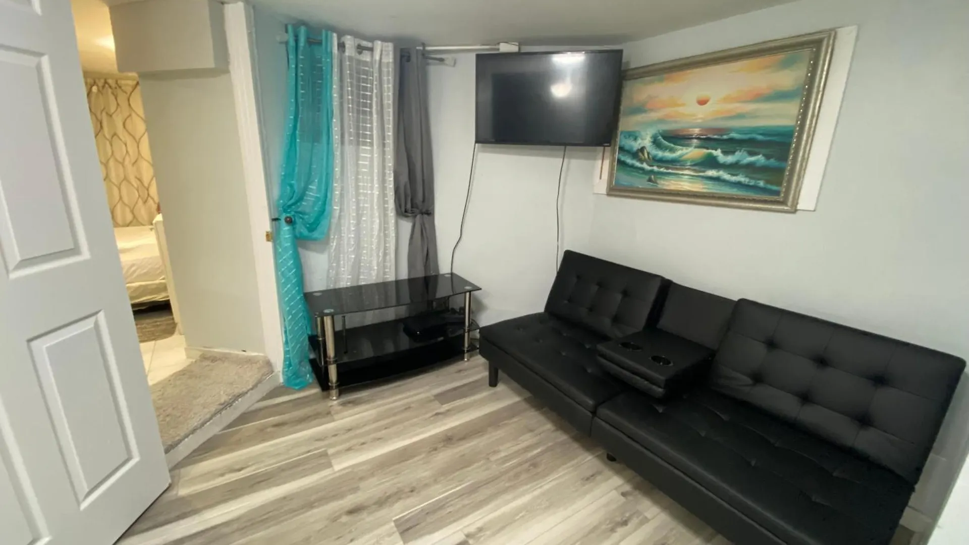 Guest house Nice 2Bedroom Apt With Patio Included To Enjoy West New York United States