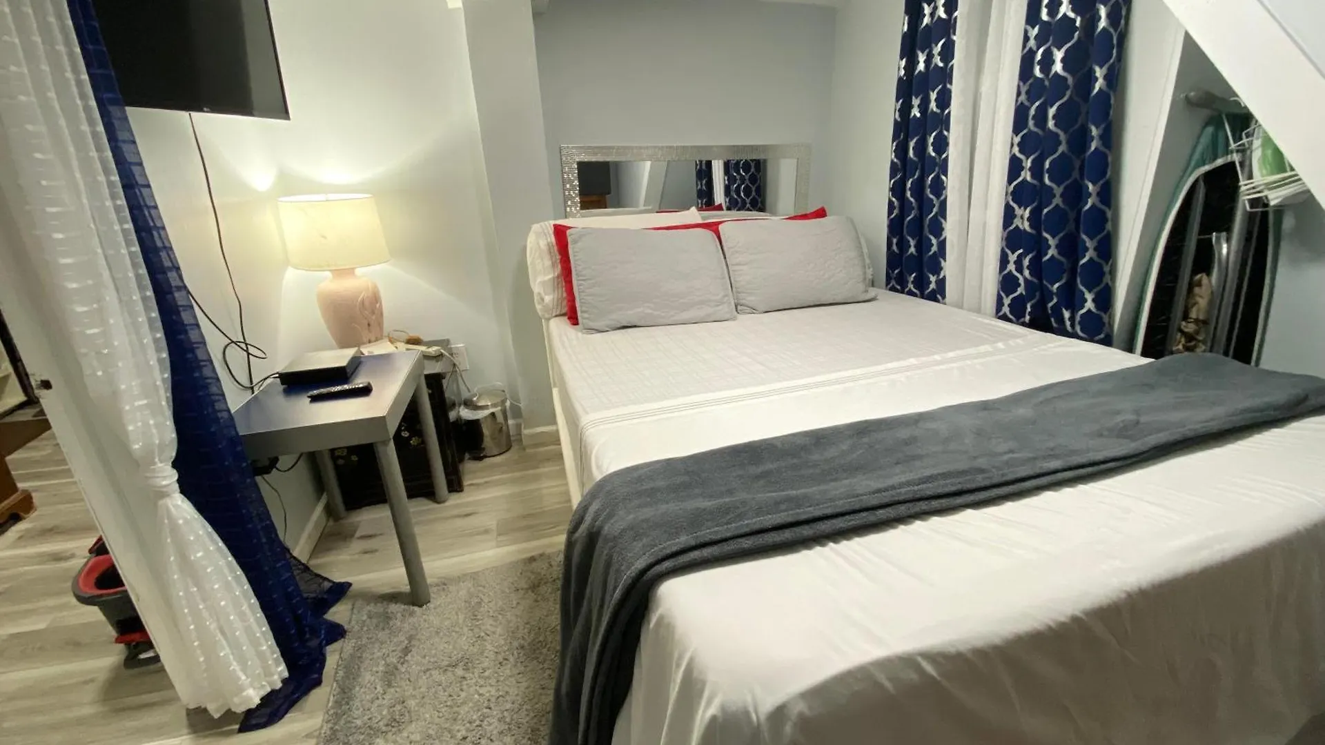 Nice 2Bedroom Apt With Patio Included To Enjoy West New York